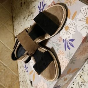 JAMES PERSE SANDALS NEW NO TAGS MADE IN ITALY